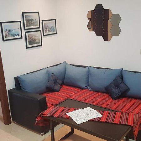 Appartement Au Centre De มาร์ทิล ภายนอก รูปภาพ