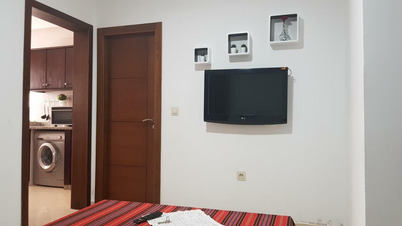 Appartement Au Centre De มาร์ทิล ภายนอก รูปภาพ